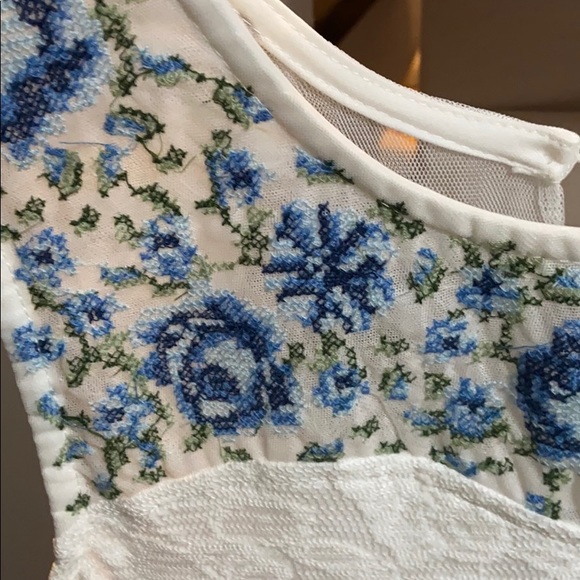 DRESS - Picture 5 of 7